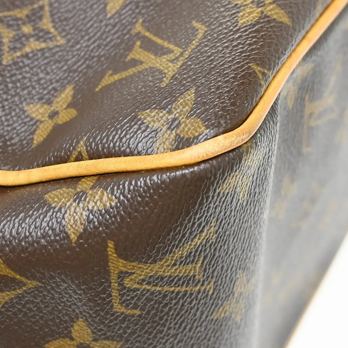 Louis Vuitton Batignolles Monogram Brown Canvas Tote Bag Bag (Pre-Owned)
