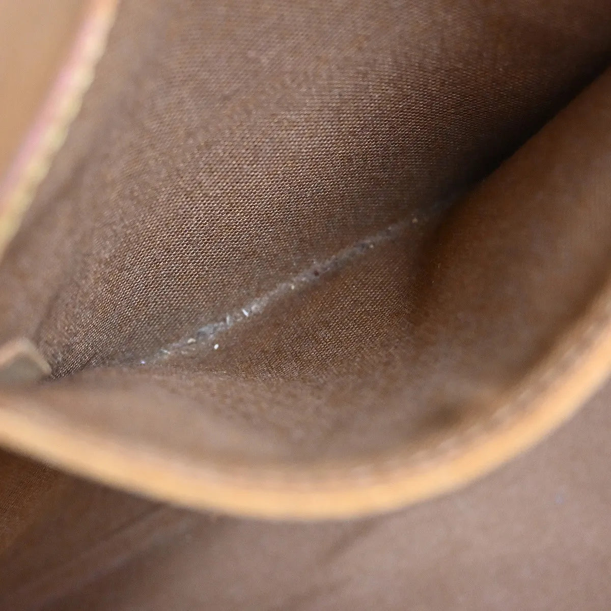 Louis Vuitton Alma Handbag Monogram Canvas Brown Canvas Handbag (Pre-Owned)