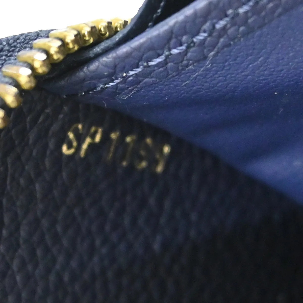 Louis Vuitton Portefeuille Zippy Monogramme Empreinte Monogramme Empreinte Navy Leather Wallets Accessory (Pre-Owned)