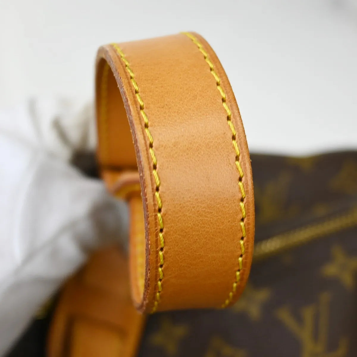 Louis Vuitton Keepall Bandouliere Monogram Canvas Brown Canvas Travel Bag Bag (Pre-Owned)