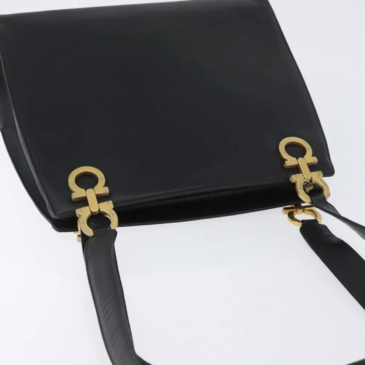 Salvatore Ferragamo Gancini Tote Leather Black Leather Tote Bag Bag (Pre-Owned)