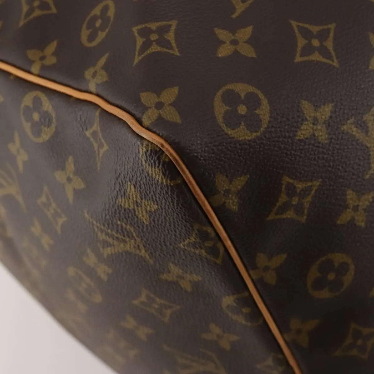 Louis Vuitton Keepall Monogram Canvas Brown Canvas Travel Bag Bag (Pre-Owned)