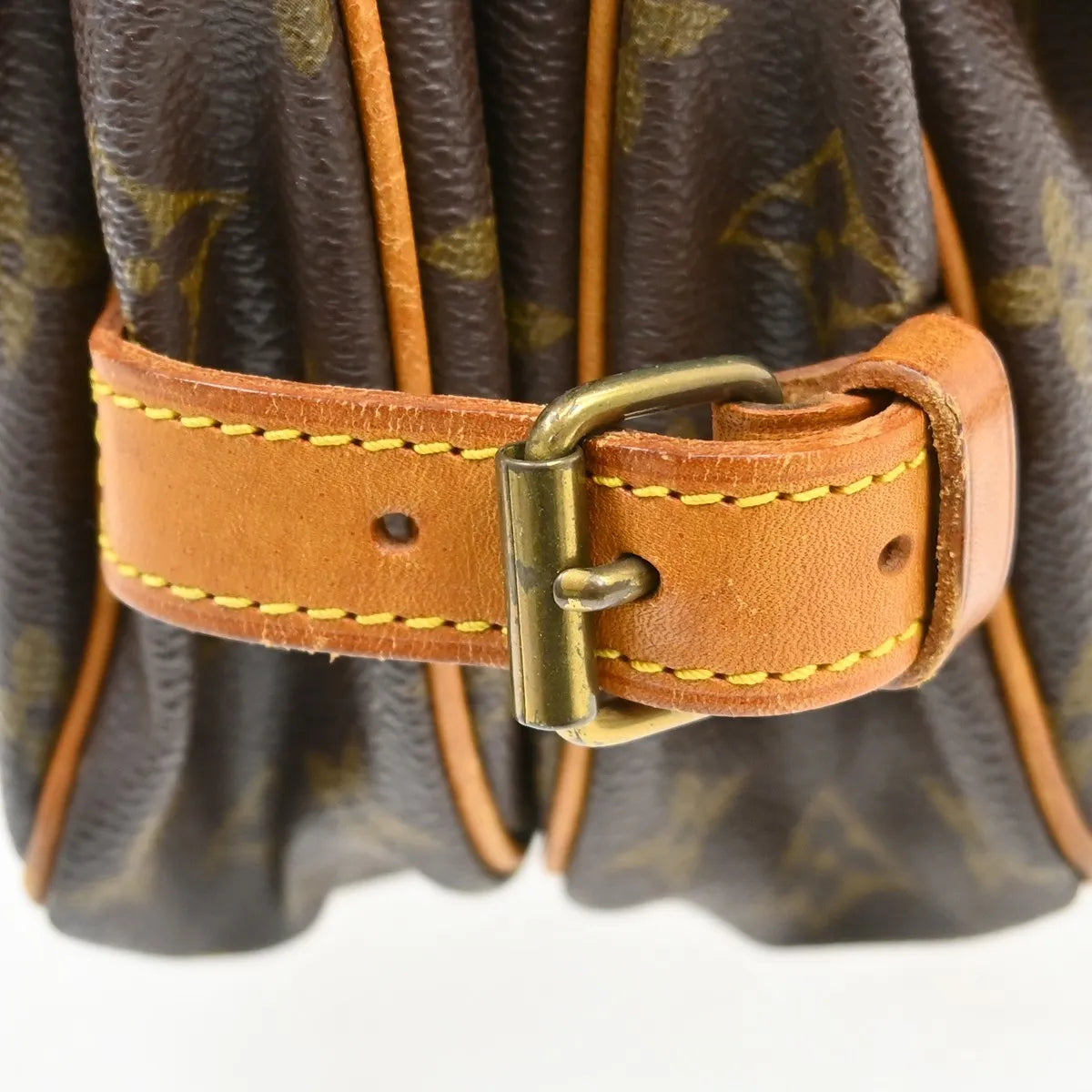 Louis Vuitton Saumur Handbag Monogram Canvas Brown Canvas Shoulder Bag Bag (Pre-Owned)