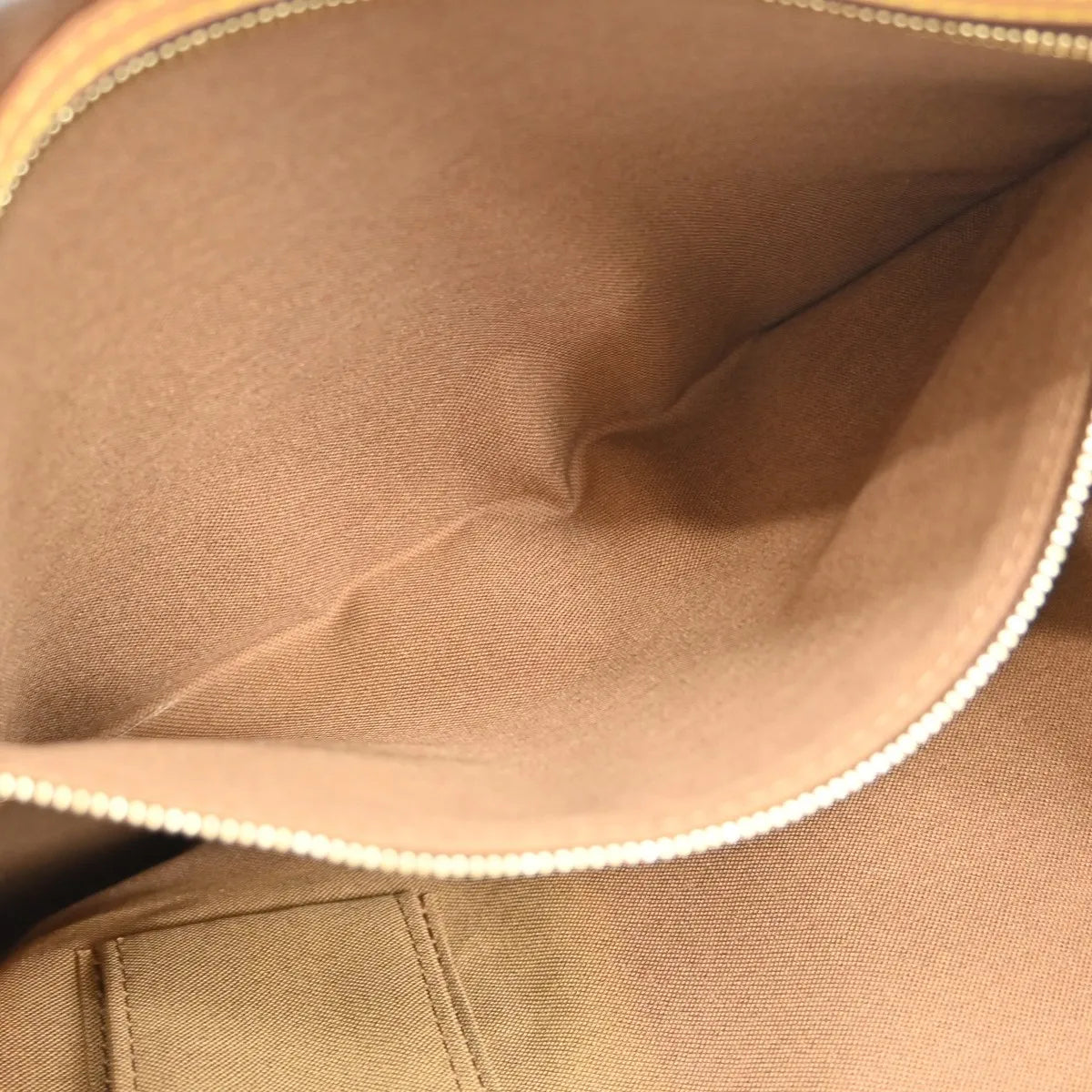 Louis Vuitton Cabas Mezzo Monogram Canvas Brown Canvas Tote Bag Bag (Pre-Owned)
