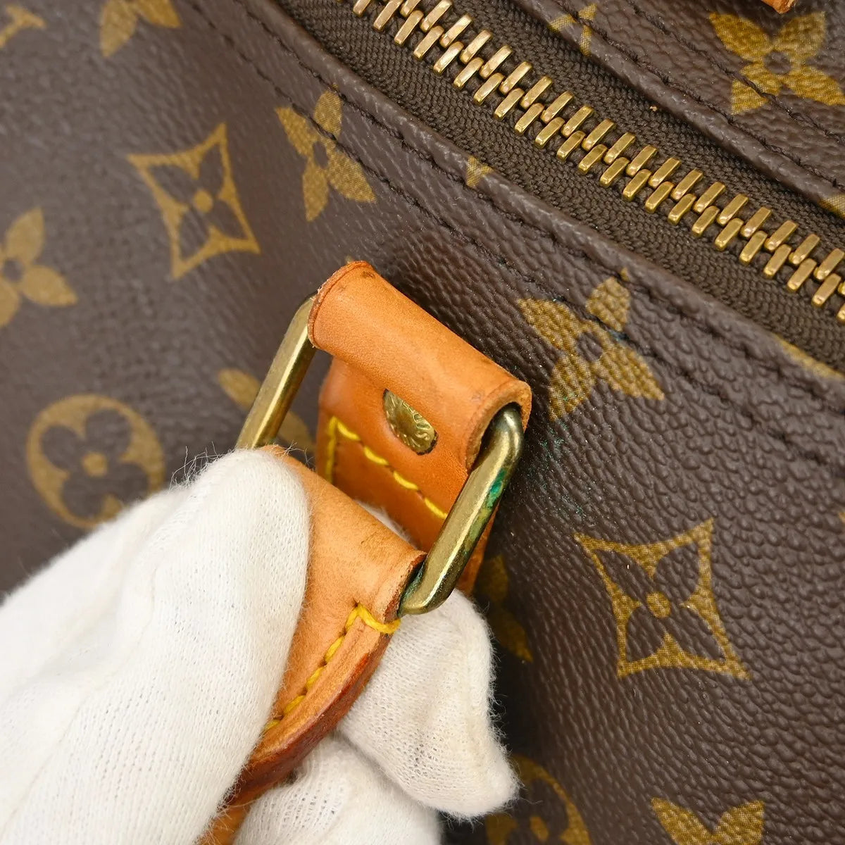 Louis Vuitton Keepall Monogram Canvas Brown Canvas Travel Bag Bag (Pre-Owned)