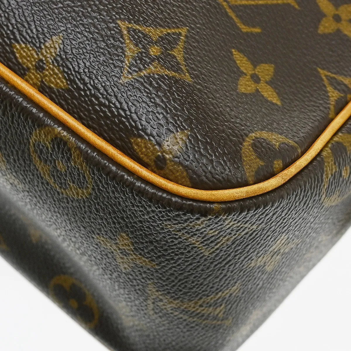 Louis Vuitton Viva Cite Monogram Canvas Brown Canvas Shoulder Bag Bag (Pre-Owned)