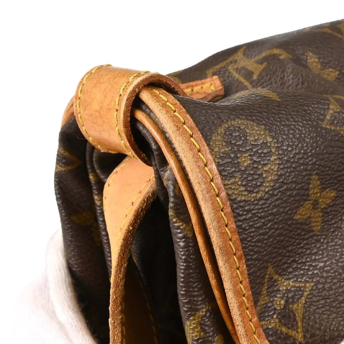 Louis Vuitton Saumur Monogram Canvas Brown Canvas Shoulder Bag Bag (Pre-Owned)