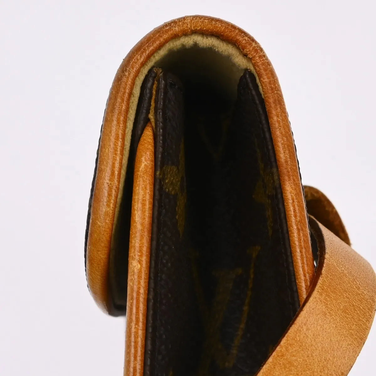 Louis Vuitton Florentine Waist Monogram Canvas Brown Canvas Clutche & Pouche Bag (Pre-Owned)