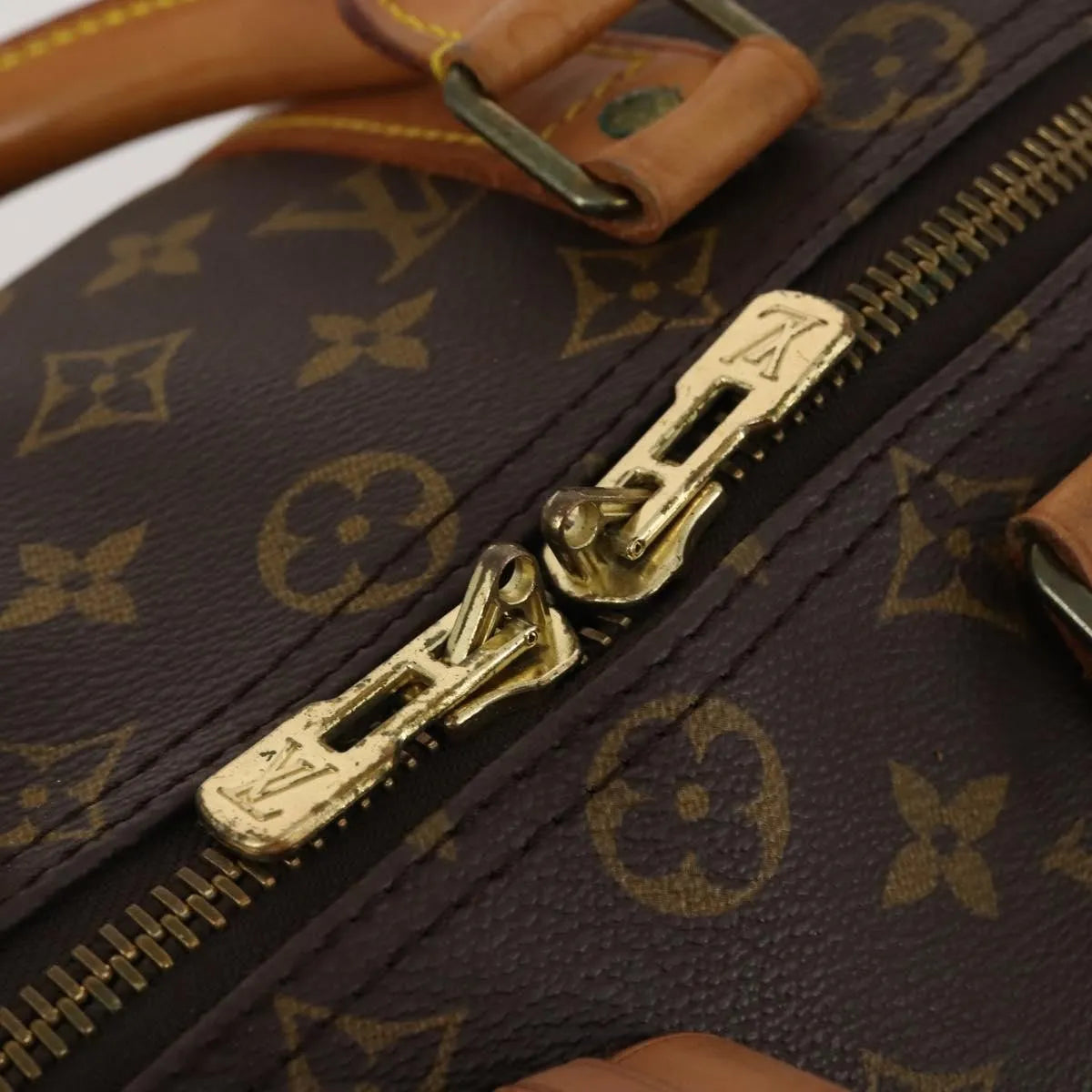 Louis Vuitton Keepall Monogram Canvas Brown Canvas Travel Bag Bag (Pre-Owned)