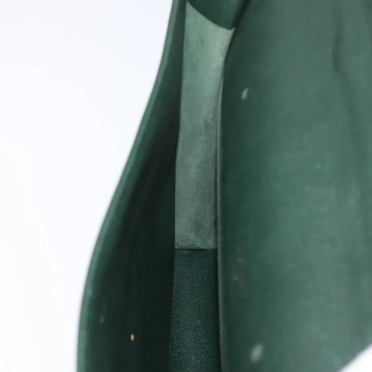Louis Vuitton Serviette Kourad Taiga Leather Green Leather Briefcase Bag (Pre-Owned)