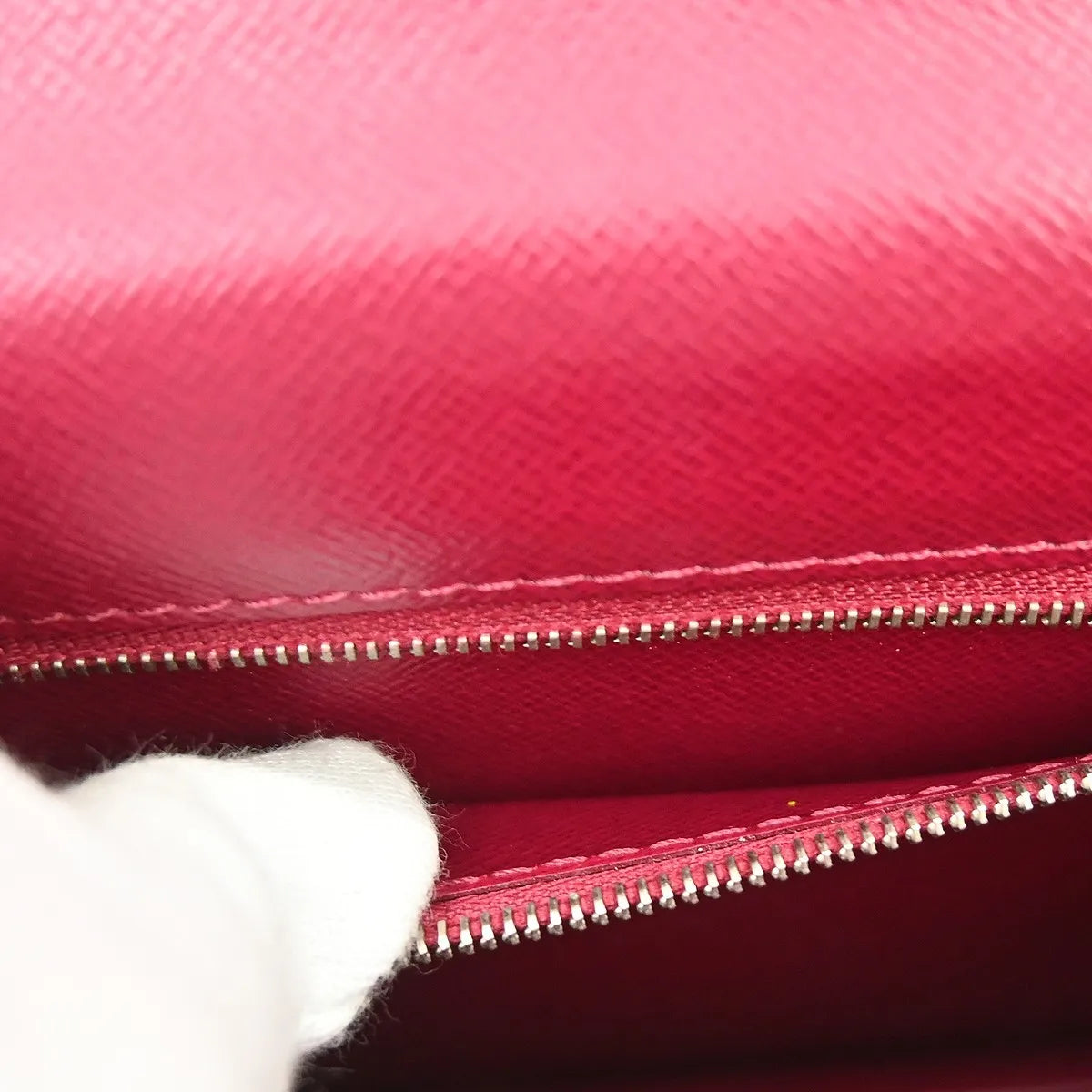 Louis Vuitton Monceau Epi Pink Leather Handbag (Pre-Owned)