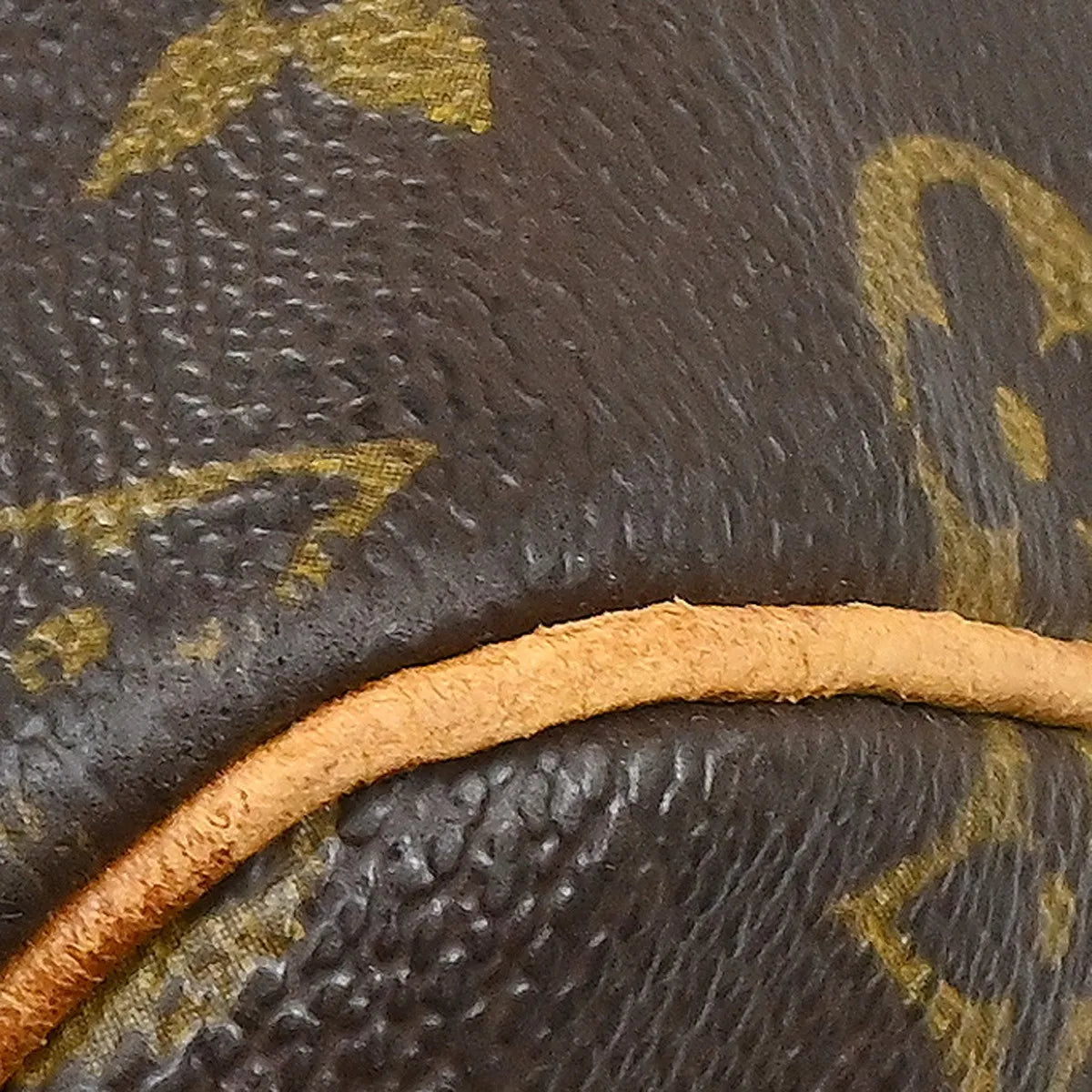 Louis Vuitton Keepall Bag Monogram Canvas Brown Canvas Travel Bag Bag (Pre-Owned)