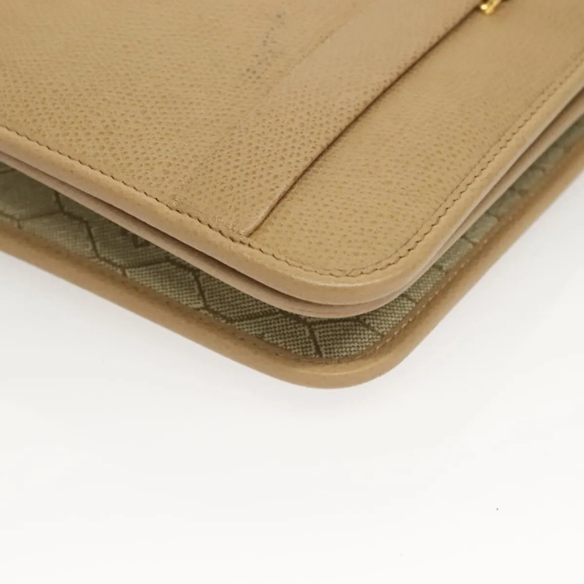Christian Dior Vintage Leather Beige Leather Shoulder Bag Bag (Pre-Owned)