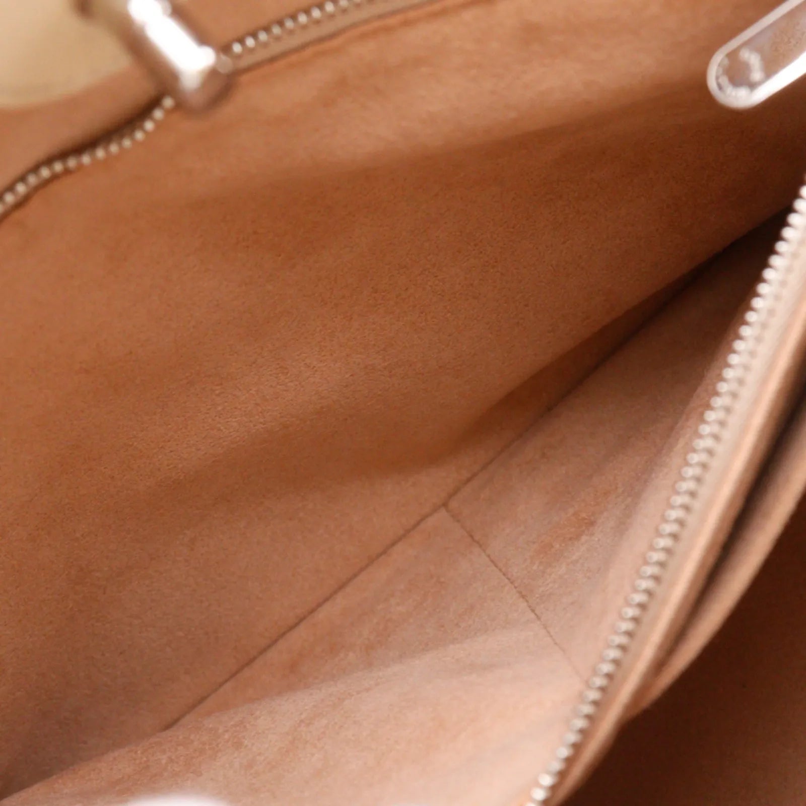 Louis Vuitton Lockme Cabas Leather Beige Leather Tote Bag Bag (Pre-Owned)