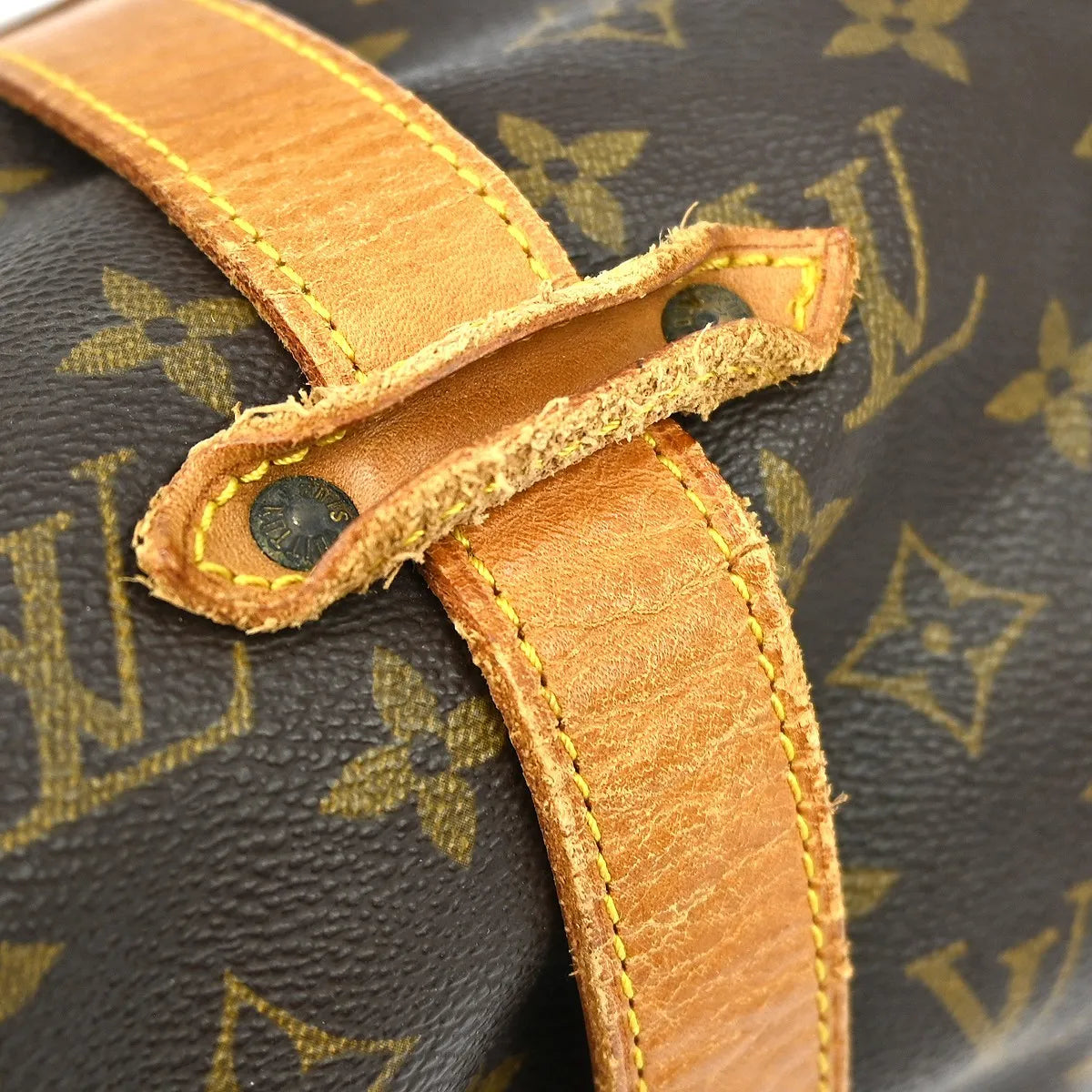 Louis Vuitton Saumur Monogram Canvas Brown Canvas Shoulder Bag Bag (Pre-Owned)