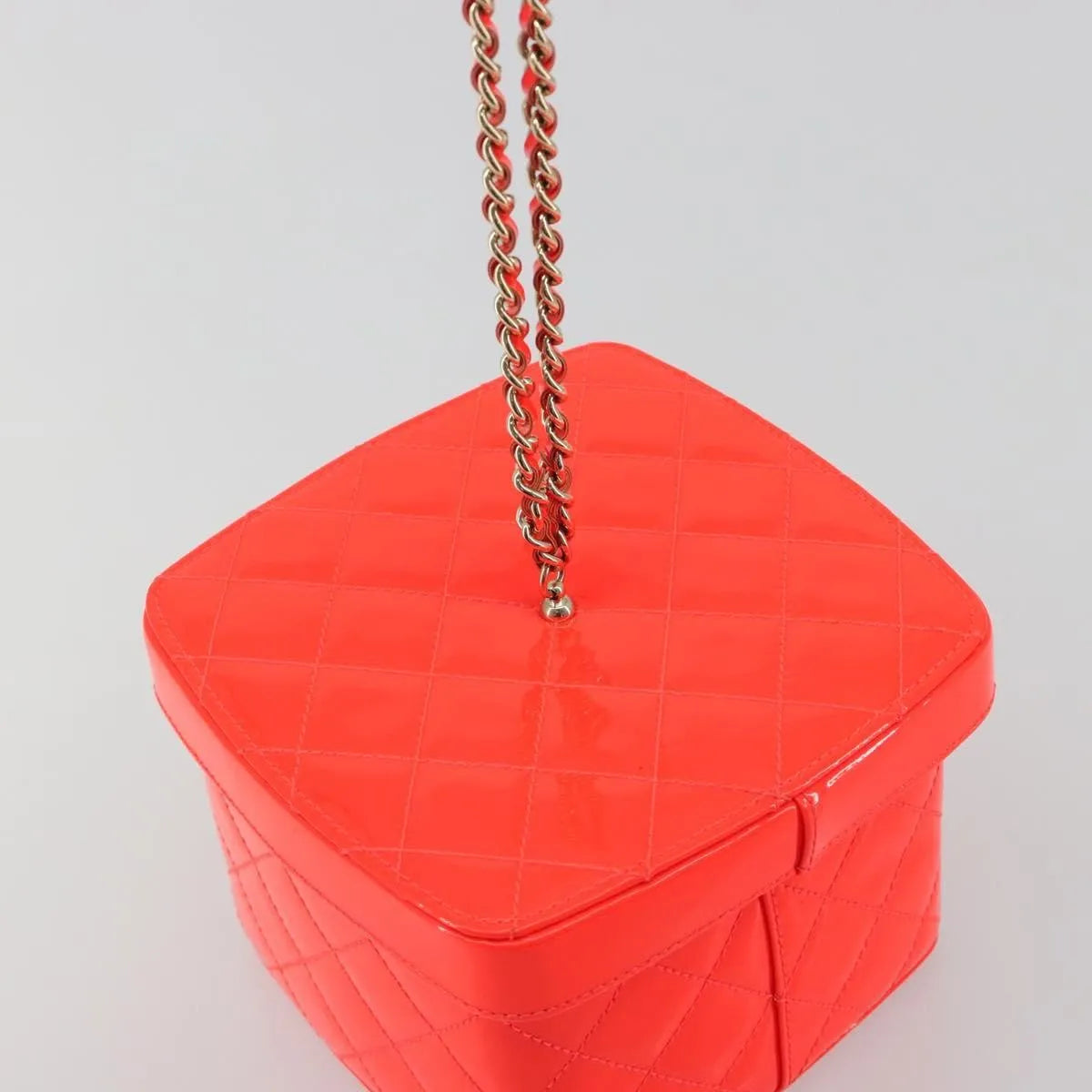 Chanel Makeup Case Minaudiere Quilted Patent Red Patent_Leather Clutche & Pouche Bag (Pre-Owned)