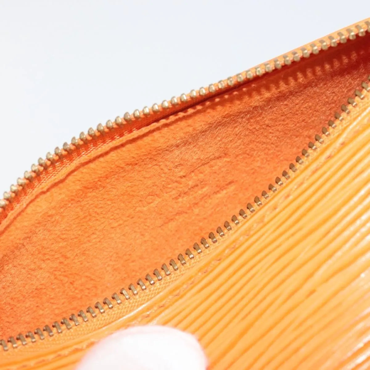 Louis Vuitton Soufflot Pochette Epi Leather Orange Leather Clutche & Pouche Bag (Pre-Owned)
