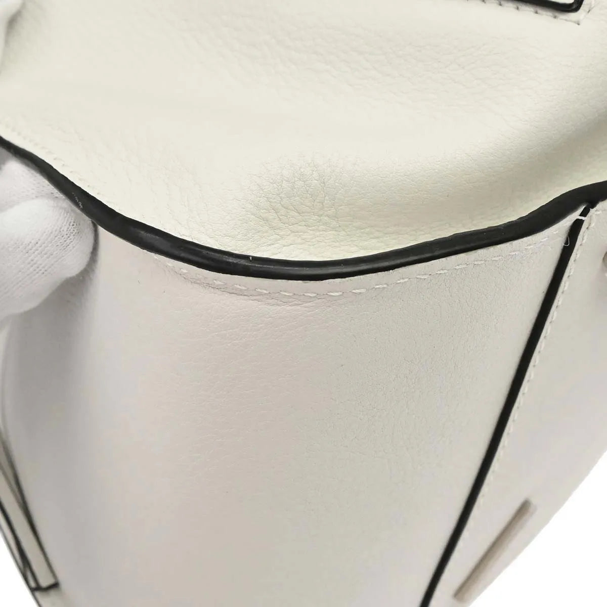 Loewe Hammock Leather White Leather Handbag (Pre-Owned)