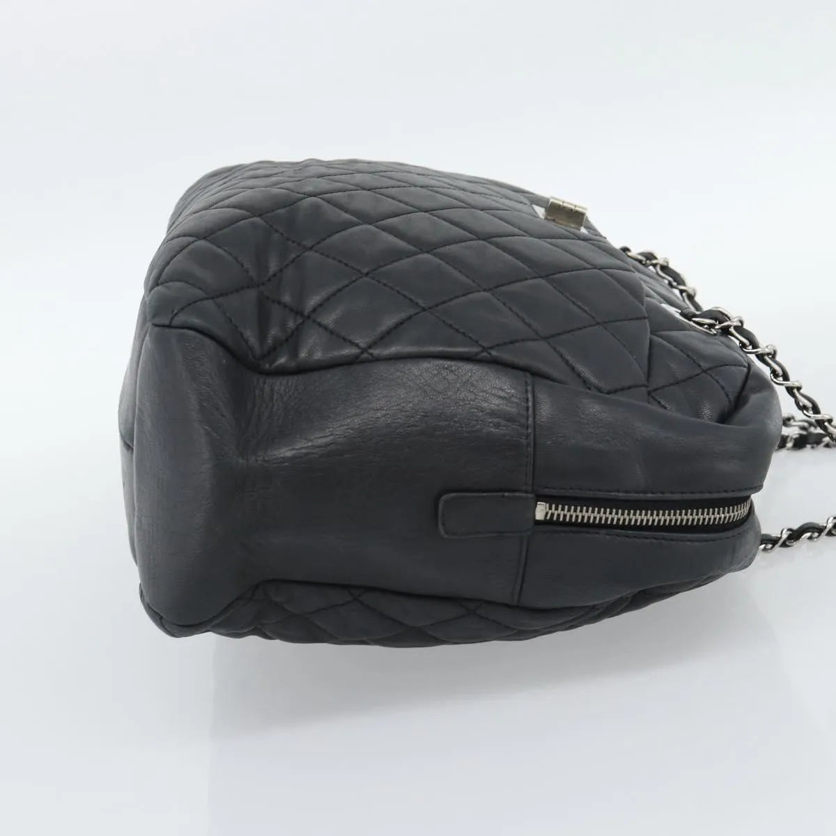 Chanel Reissue 2.55 Tote Quilted Calfskin Black Leather Handbag (Pre-Owned)