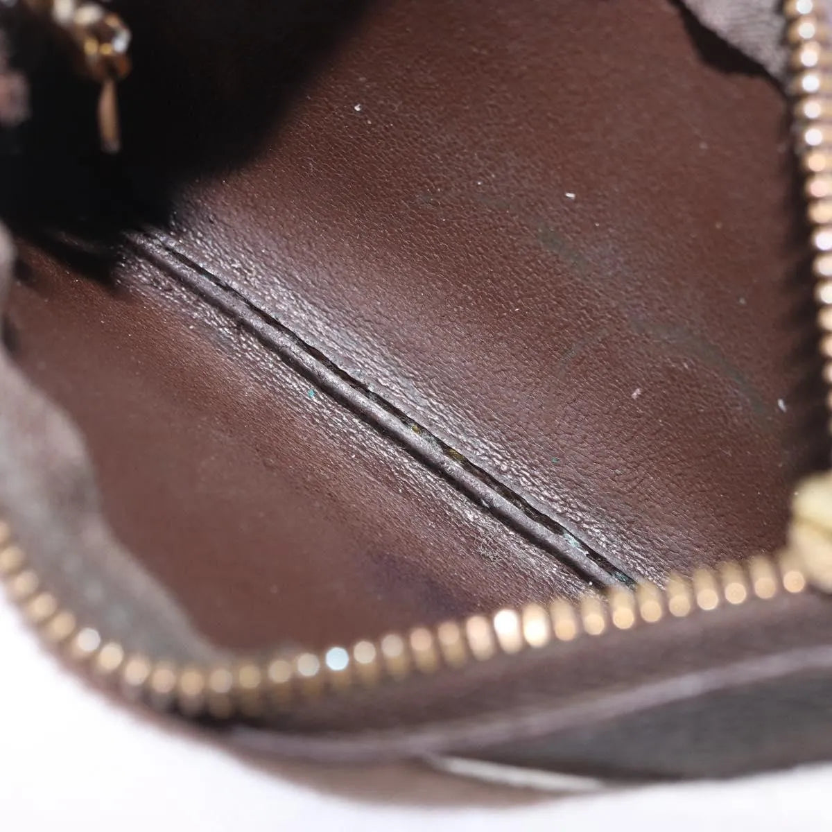 Louis Vuitton Pochette Clés Monogram Canvas Brown Canvas Wallets Accessory (Pre-Owned)