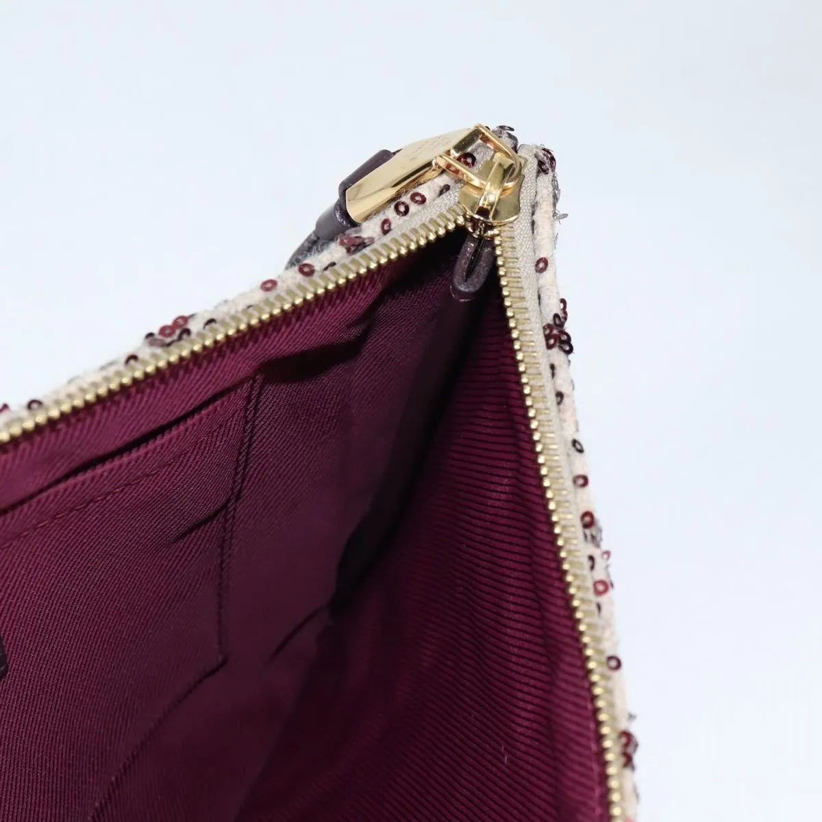 Louis Vuitton Pochette Felt And Sequin Burgundy Canvas Clutche & Pouche Bag (Pre-Owned)