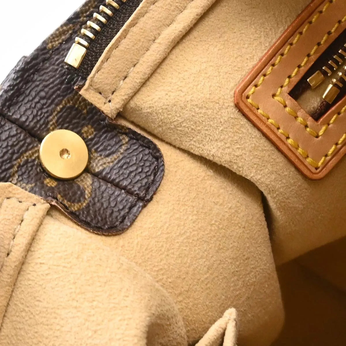 Louis Vuitton Monogram Looping Monogram Canvas Brown Canvas Shoulder Bag Bag (Pre-Owned)