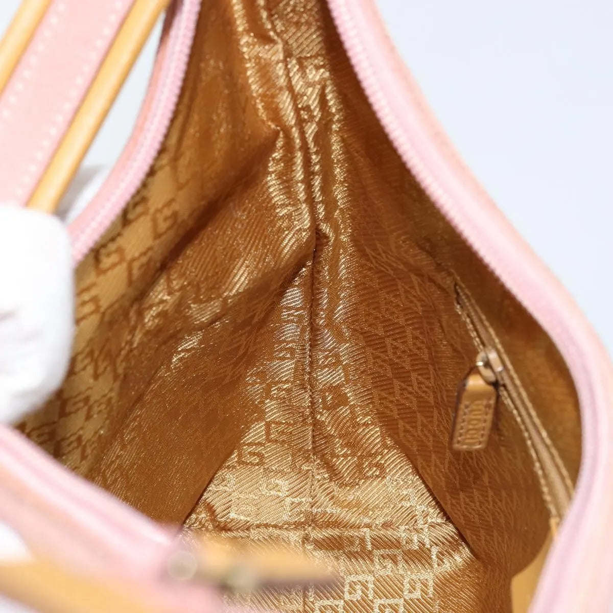 Gucci Vintage Suede Pink Suede Handbag (Pre-Owned)