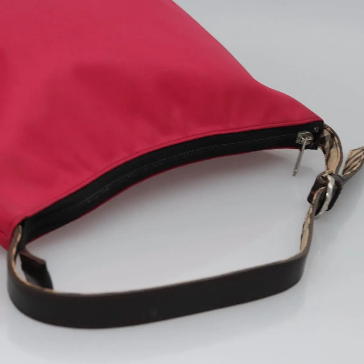 Burberry Nova Check Blue Label Nylon Pink Nylon Shoulder Bag Bag (Pre-Owned)