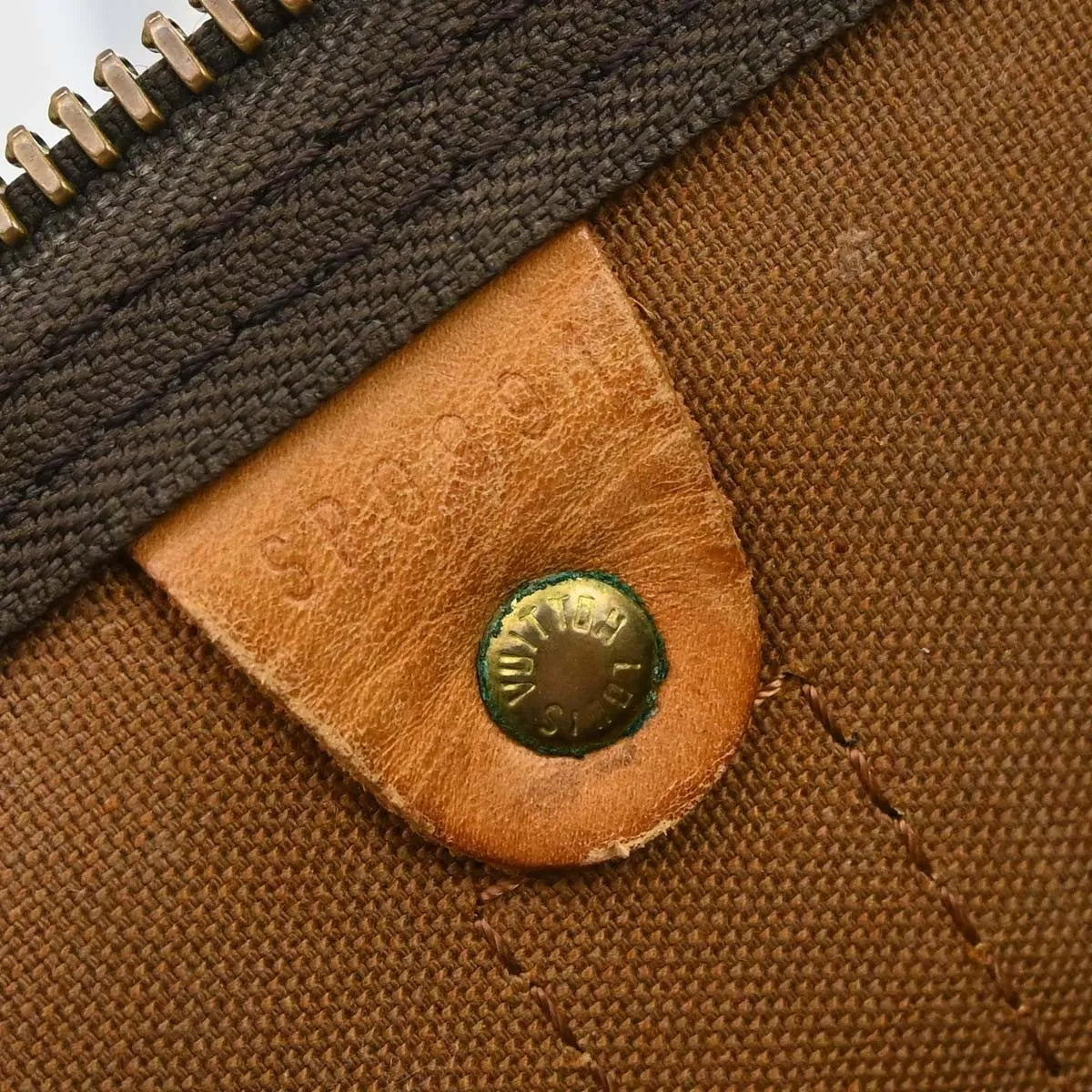 Louis Vuitton Keepall Bag Monogram Canvas Brown Canvas Travel Bag Bag (Pre-Owned)