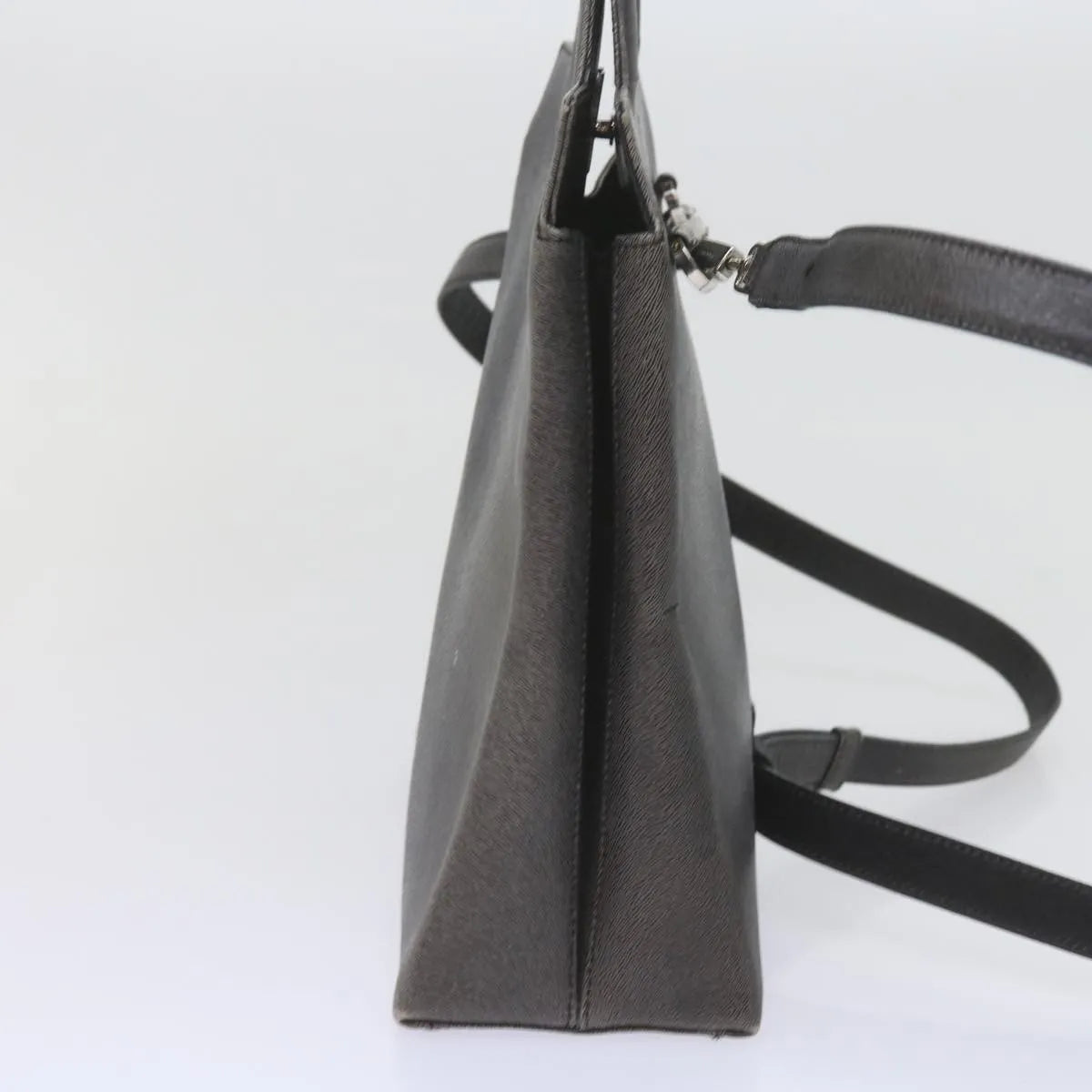 Salvatore Ferragamo Gancini Leather Gray Leather Handbag (Pre-Owned)