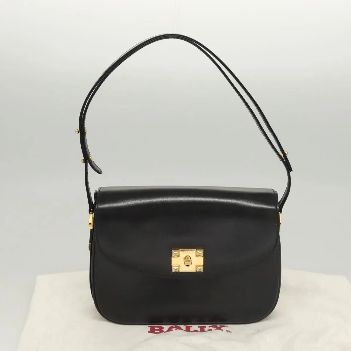 Bally Vintage Leather Black Leather Shoulder Bag Bag (Pre-Owned)