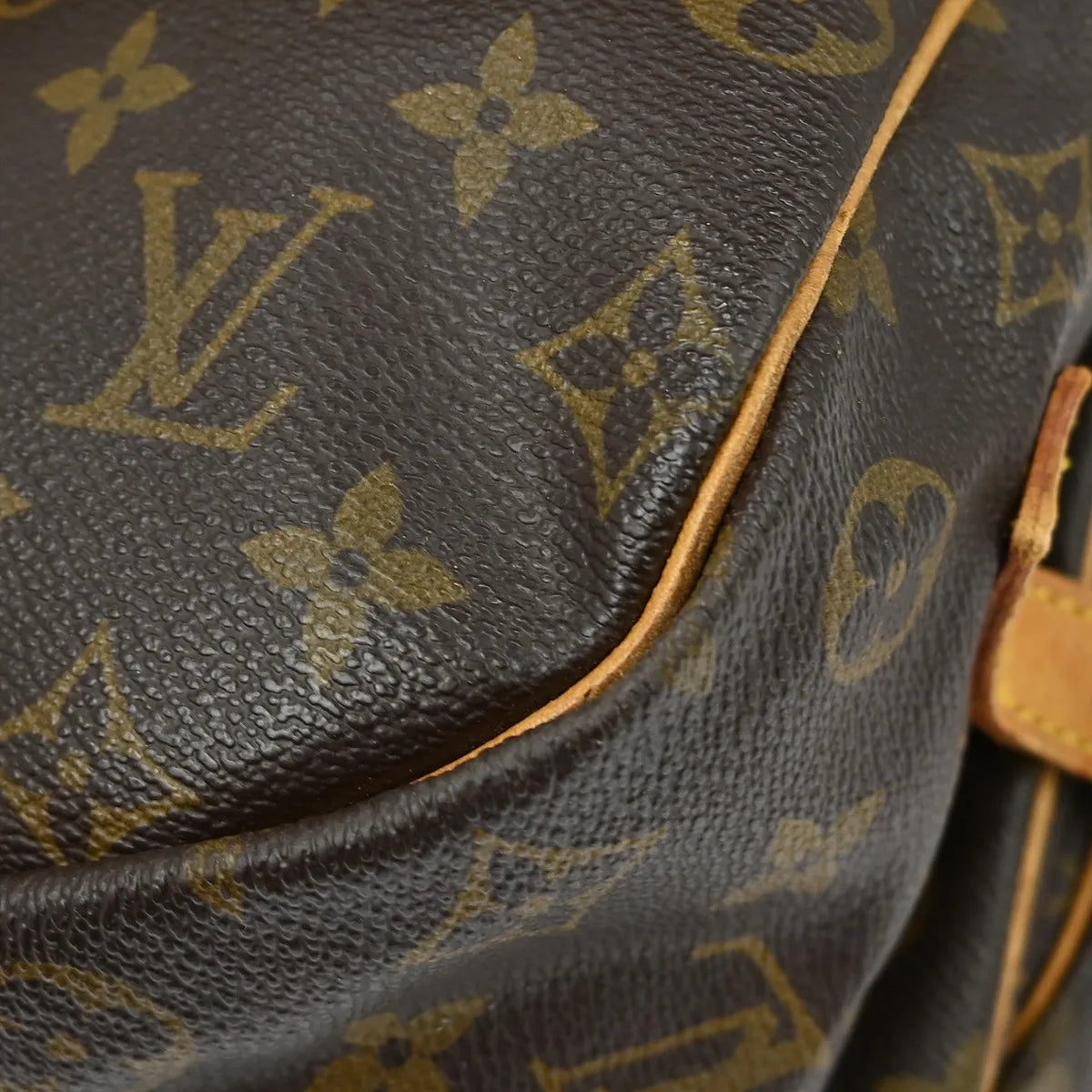 Louis Vuitton Saumur Monogram Canvas Brown Canvas Shoulder Bag Bag (Pre-Owned)