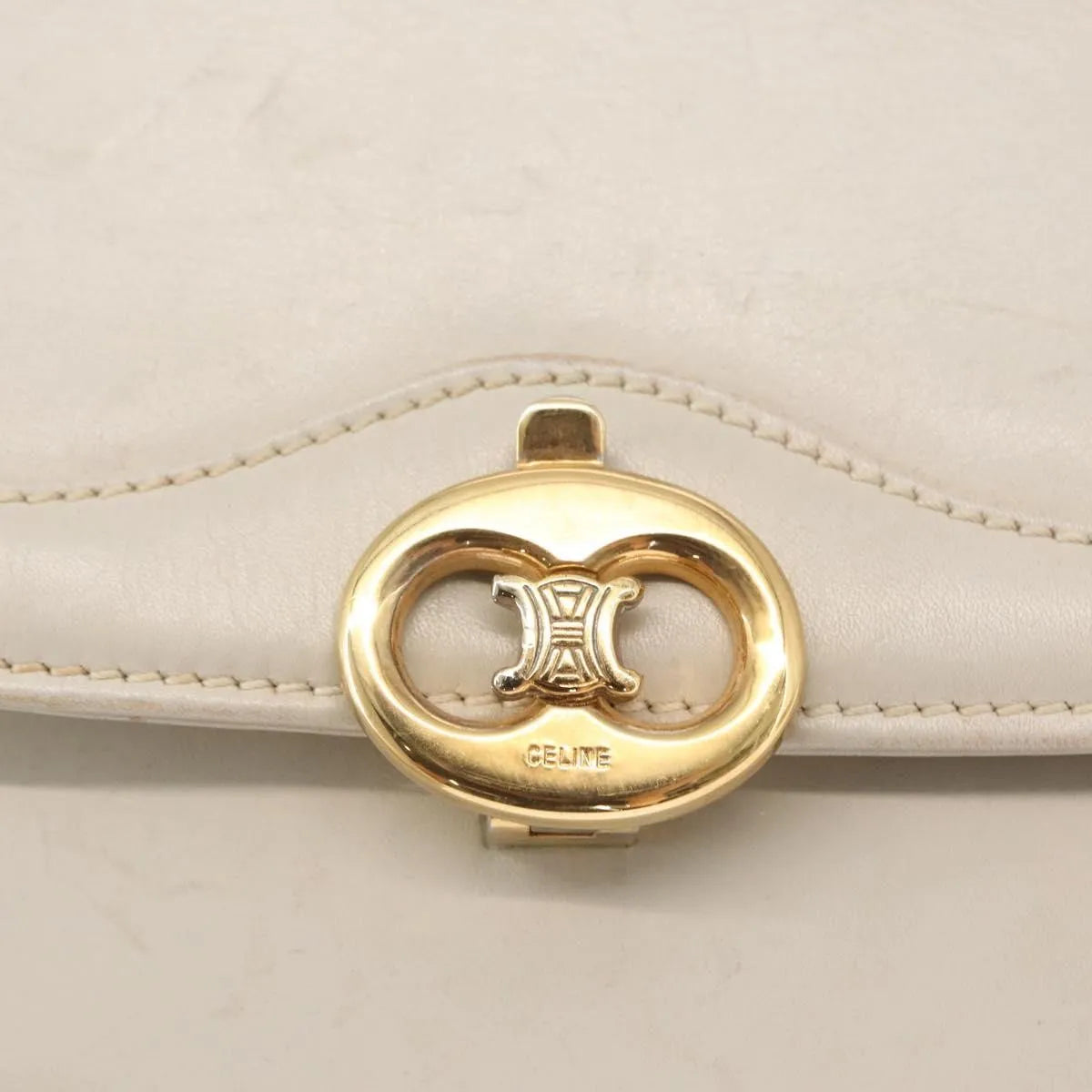 Celine Vintage Leather Ecru Leather Shoulder Bag Bag (Pre-Owned)