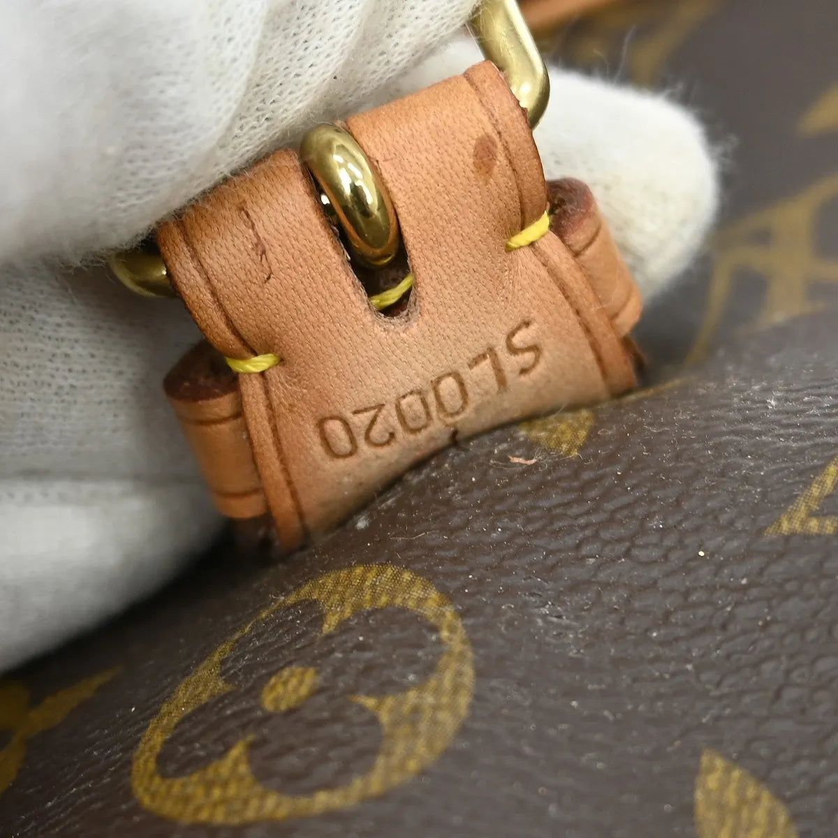 Louis Vuitton Sac Gibeciere Messenger Monogram Canvas Brown Canvas Shoulder Bag Bag (Pre-Owned)
