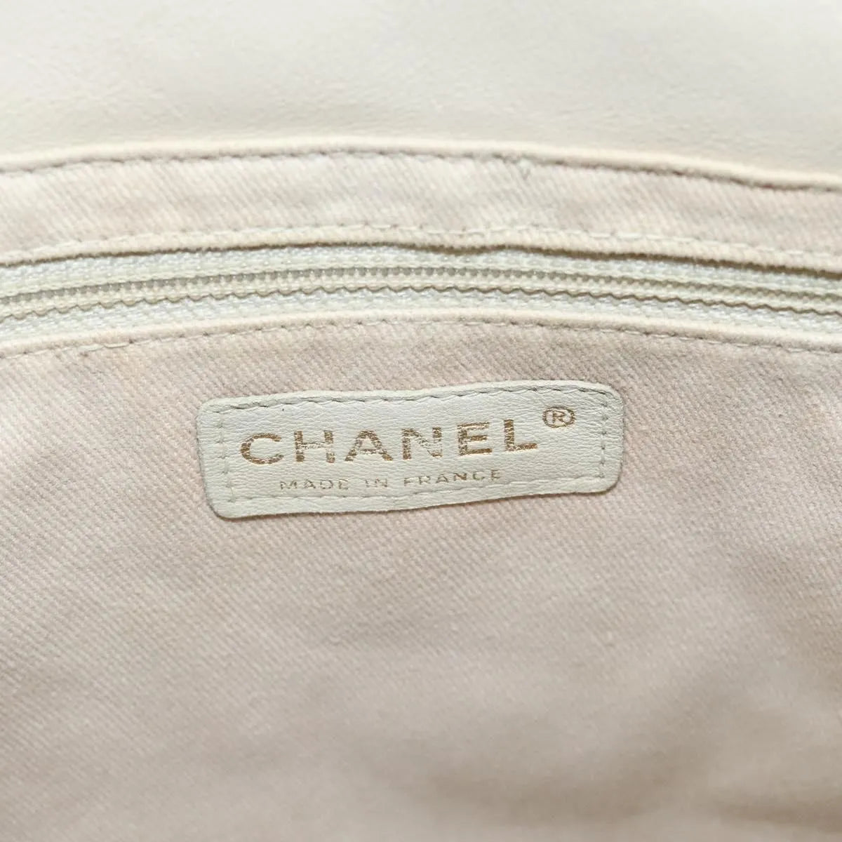 Chanel Camellia Tote Leather Beige Leather Tote Bag Bag (Pre-Owned)