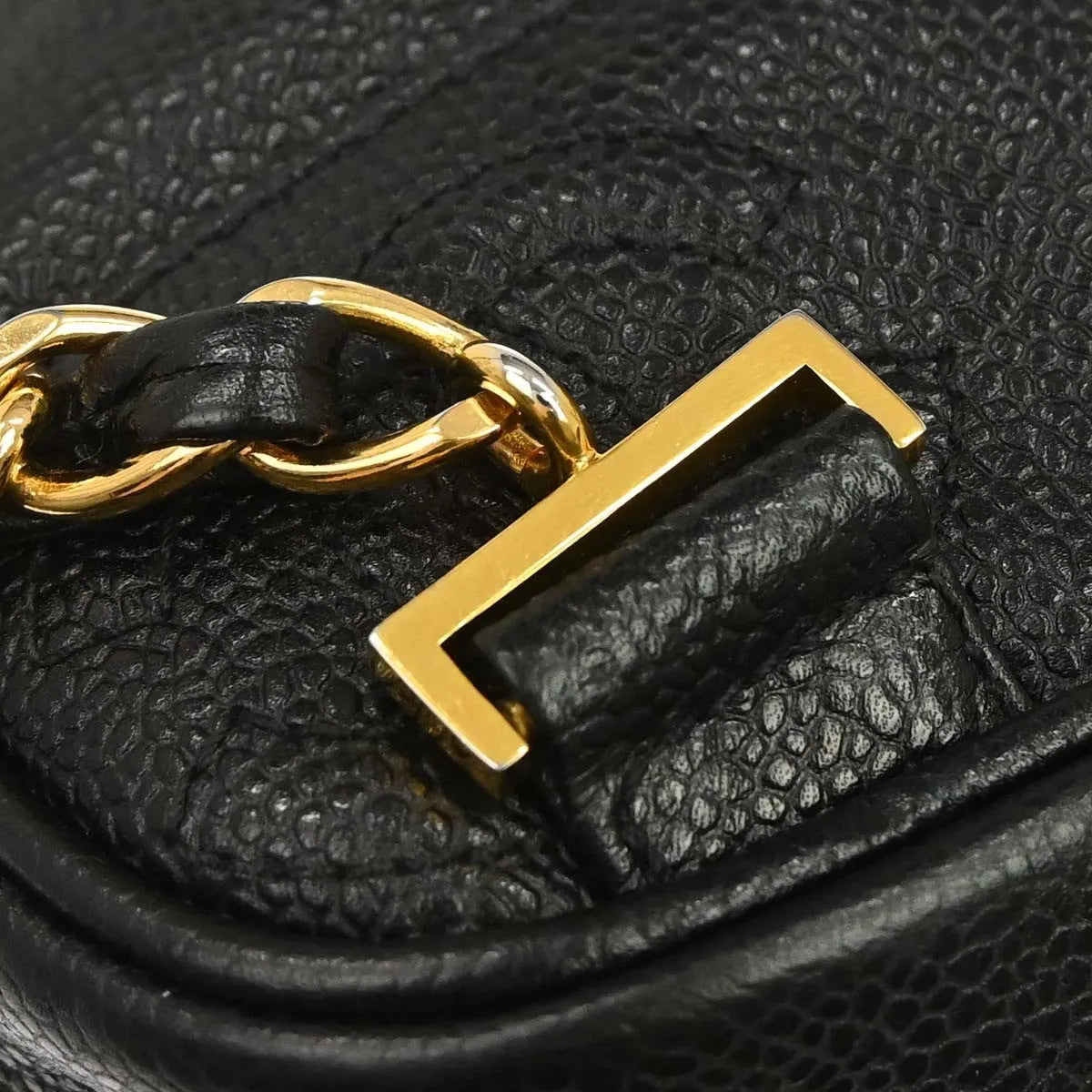 Chanel Vintage Caviar Black Leather Backpack Bag (Pre-Owned)