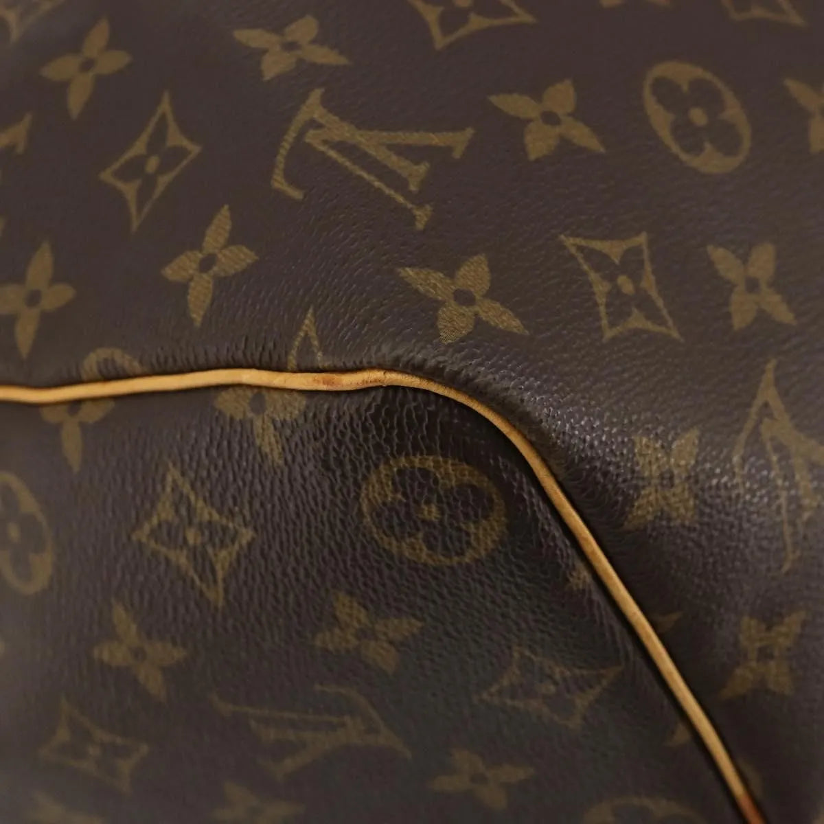 Louis Vuitton Keepall Monogram Canvas Brown Canvas Travel Bag Bag (Pre-Owned)