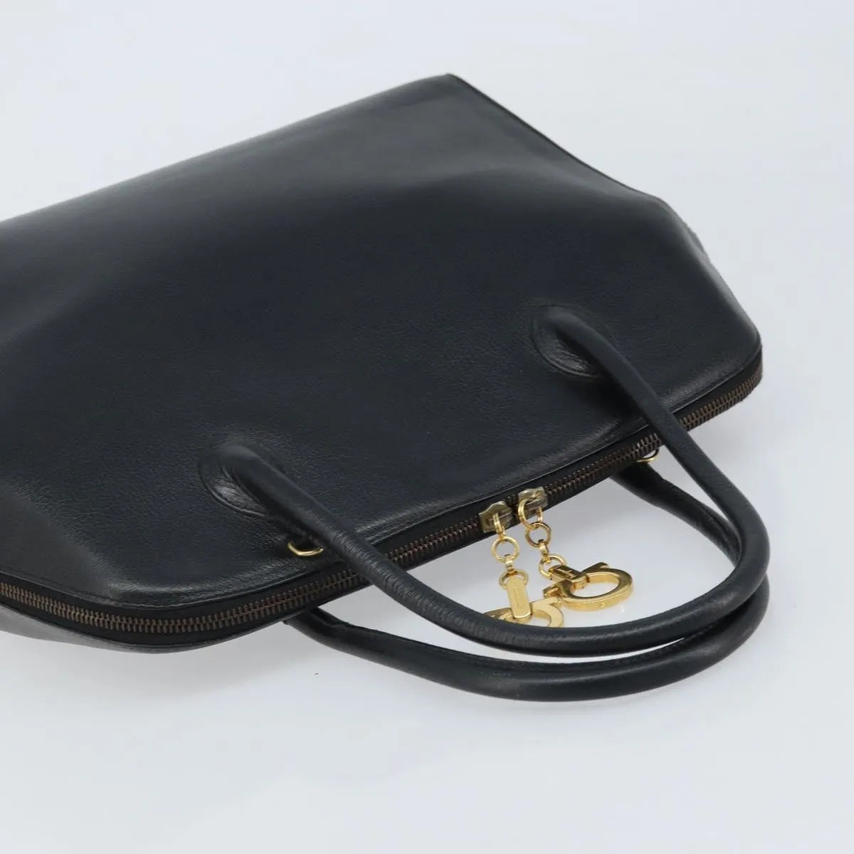 Salvatore Ferragamo Gancini Leather Black Leather Handbag (Pre-Owned)