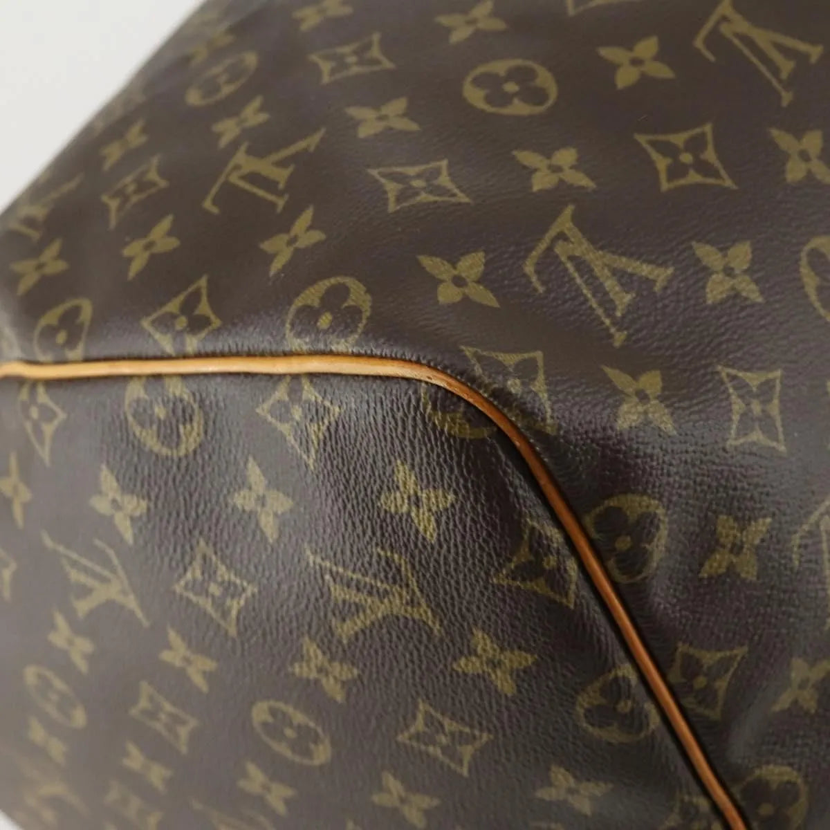 Louis Vuitton Keepall Bag Monogram Canvas Brown Canvas Travel Bag Bag (Pre-Owned)