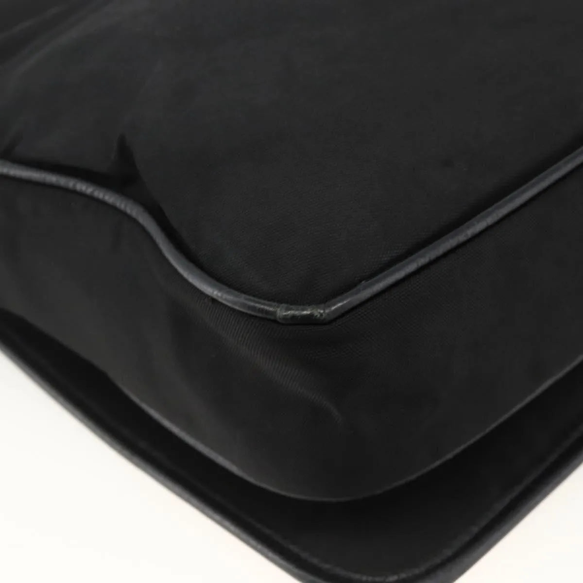 Salvatore Ferragamo Vintage Leather Black Nylon Shoulder Bag Bag (Pre-Owned)
