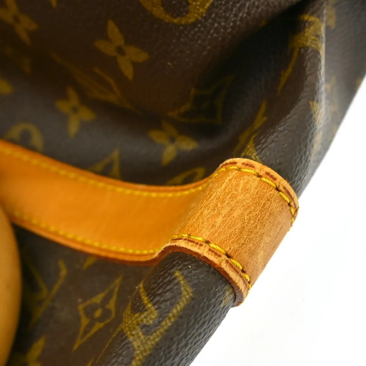 Louis Vuitton Keepall Bag Monogram Canvas Brown Canvas Travel Bag Bag (Pre-Owned)