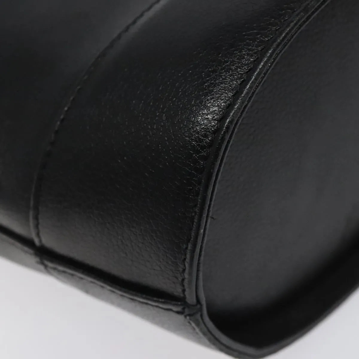 MCM Vintage Leather Black Leather Handbag (Pre-Owned)