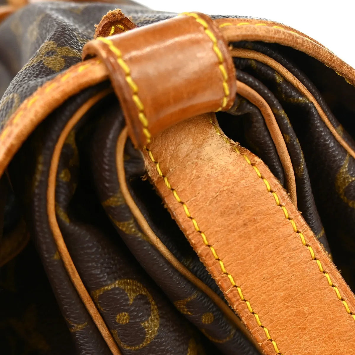 Louis Vuitton Saumur Handbag Monogram Canvas Brown Canvas Shoulder Bag Bag (Pre-Owned)