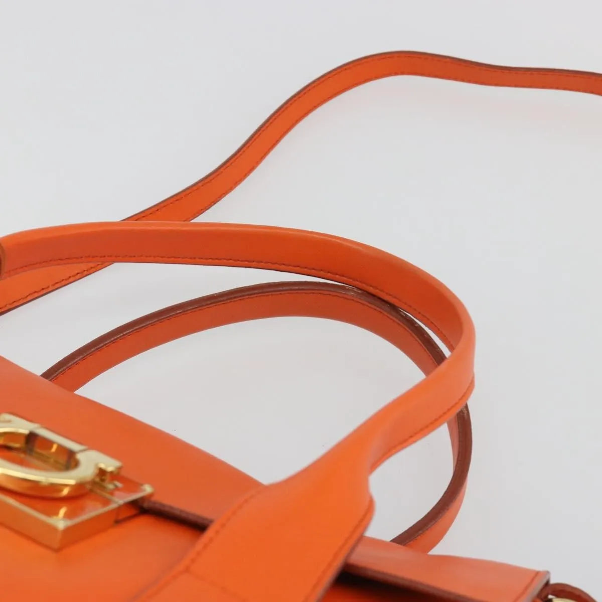 Salvatore Ferragamo Sookie Satchel Leather Orange Leather Handbag (Pre-Owned)