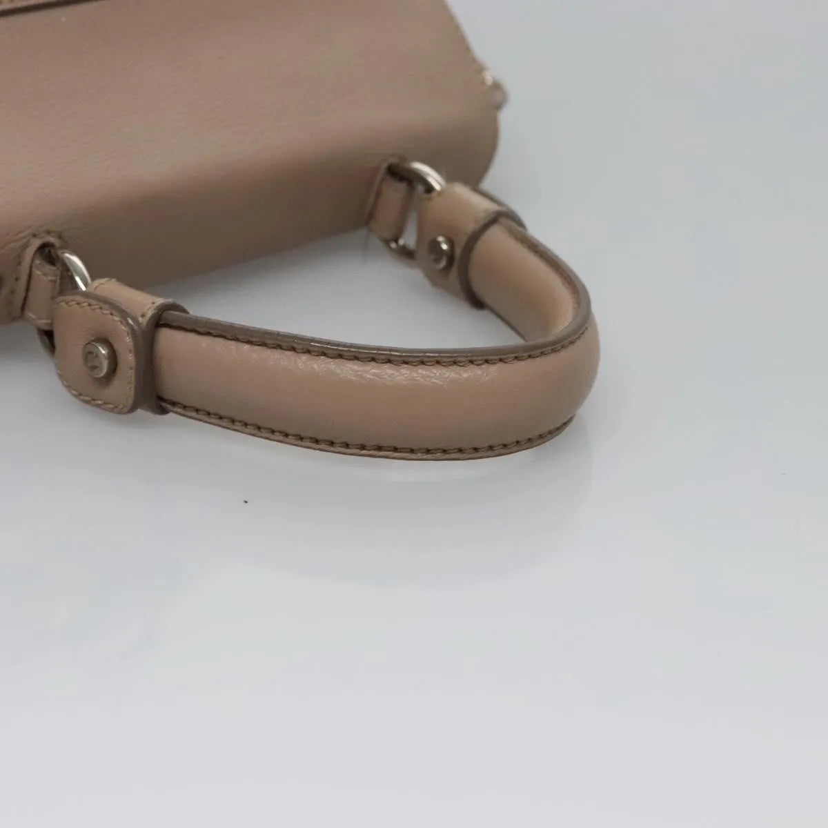 Salvatore Ferragamo Sofia Satchel Leather Beige Leather Handbag (Pre-Owned)