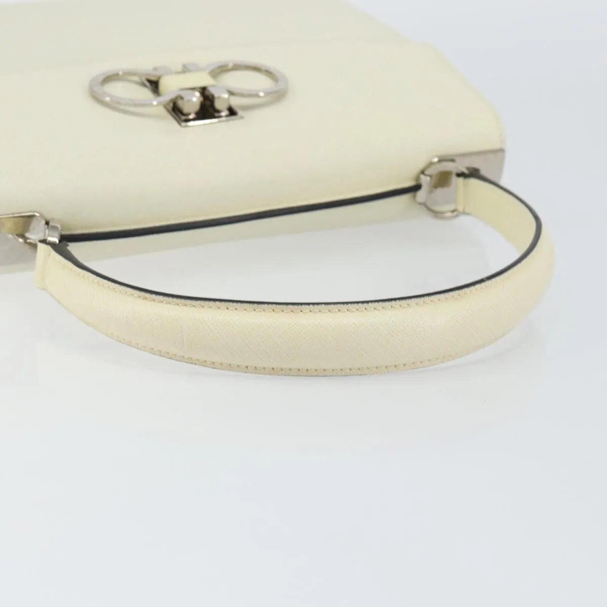 Salvatore Ferragamo Double Gancini Top Handle Saffiano Leather White Leather Handbag (Pre-Owned)