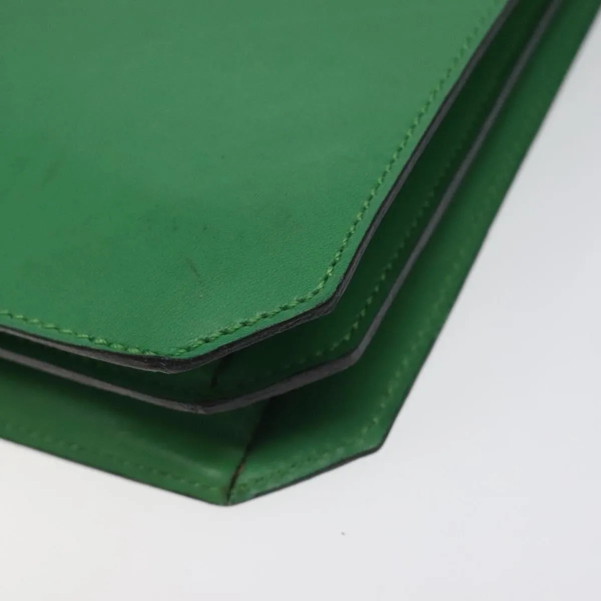 Celine Vintage Leather Green Leather Handbag (Pre-Owned)