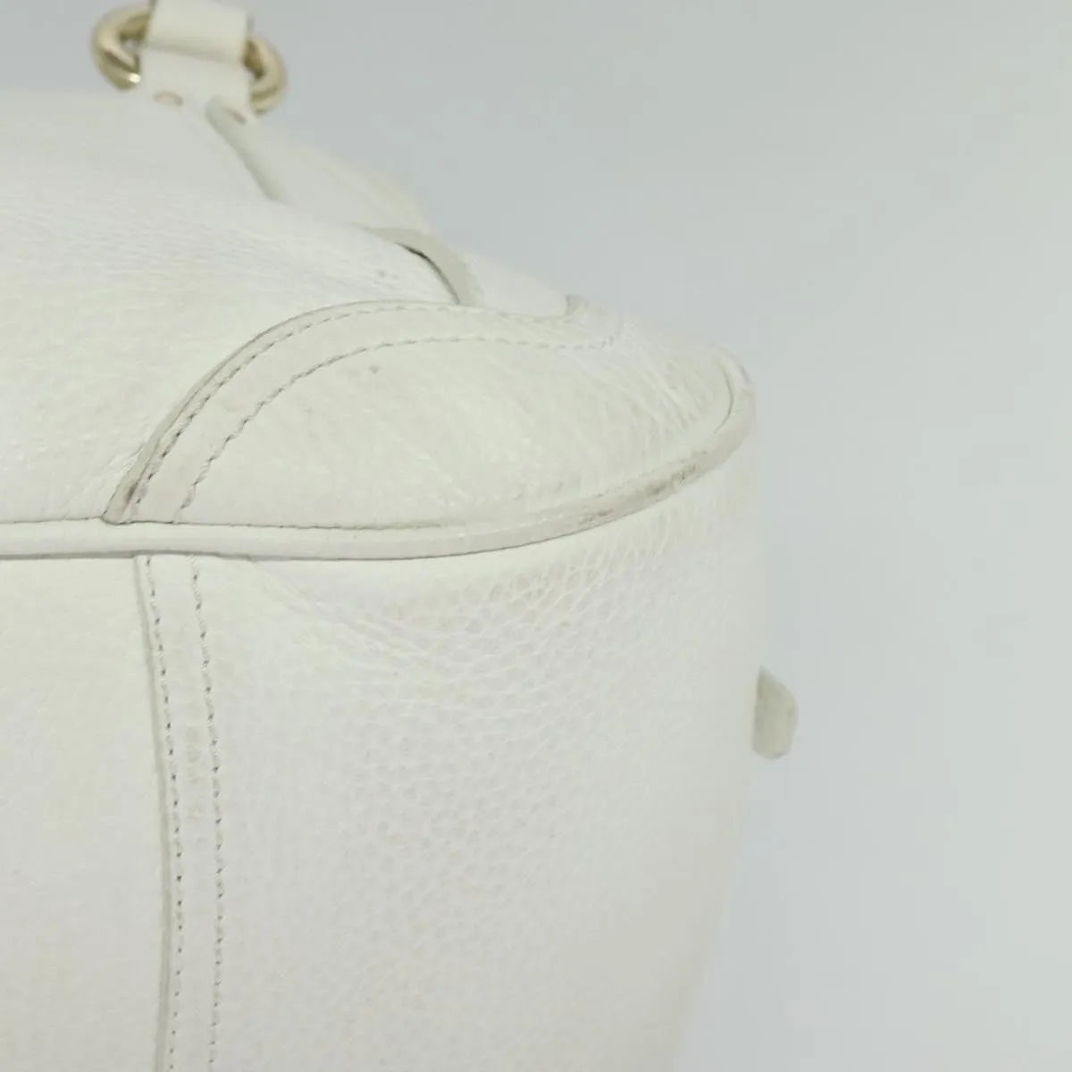 Celine Vintage Leather White Leather Handbag (Pre-Owned)