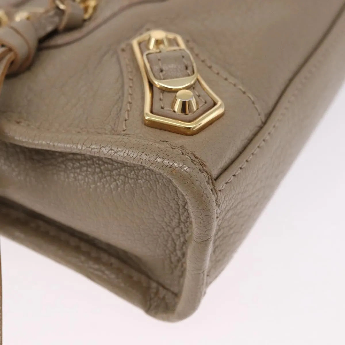 Balenciaga City Classic Studs Leather Beige Leather Handbag (Pre-Owned)