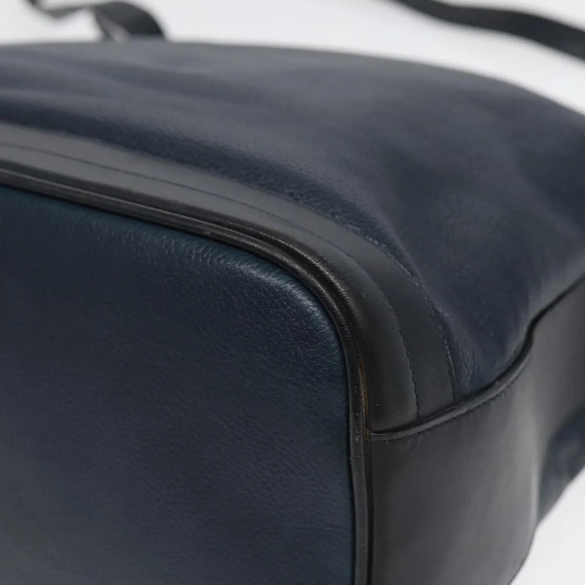 Gucci Vintage Leather Navy Leather Shoulder Bag Bag (Pre-Owned)